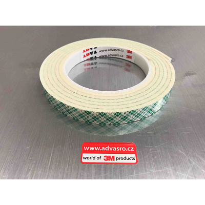 3M 4008 Pěnová oboustranně lepicí páska, tl. 3,2 mm, 12 mm x 2 m