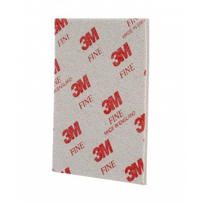 Spugna abrasiva 3M per levigatura media - Fine, 115 mm x 140 mm (03809)