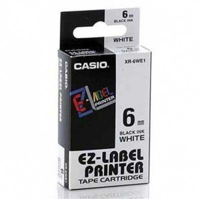 Casio XR-6WE1, 6mm x 8m, testo nera/sfondo bianco, nastro originale